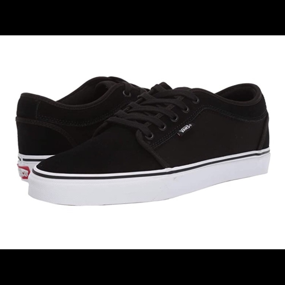 Vans- Chukka Low in black